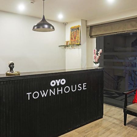 Townhouse Near Secunderabad Railway Station, Yashoda Hospital, Patny Centre エクステリア 写真