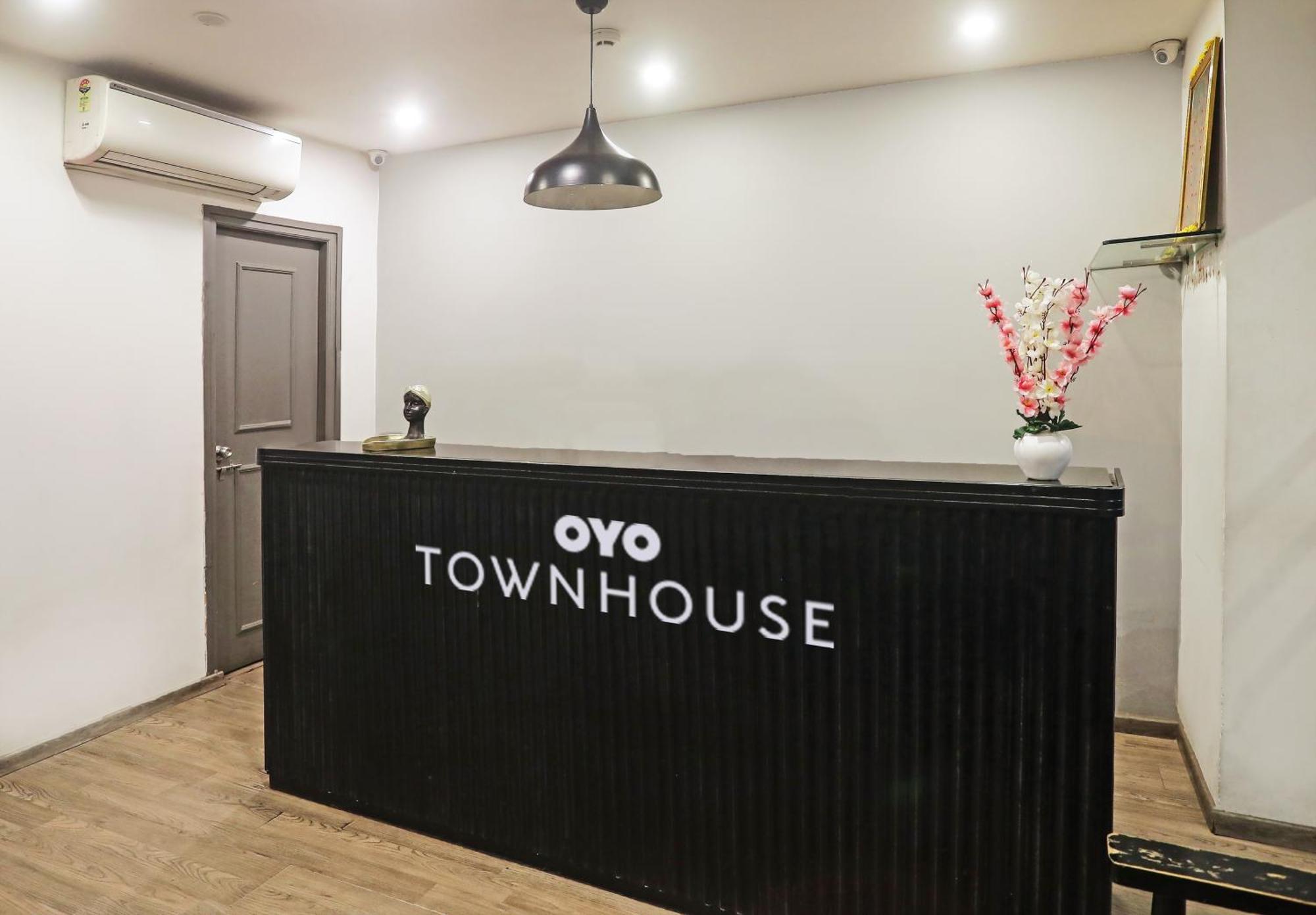 Townhouse Near Secunderabad Railway Station, Yashoda Hospital, Patny Centre エクステリア 写真